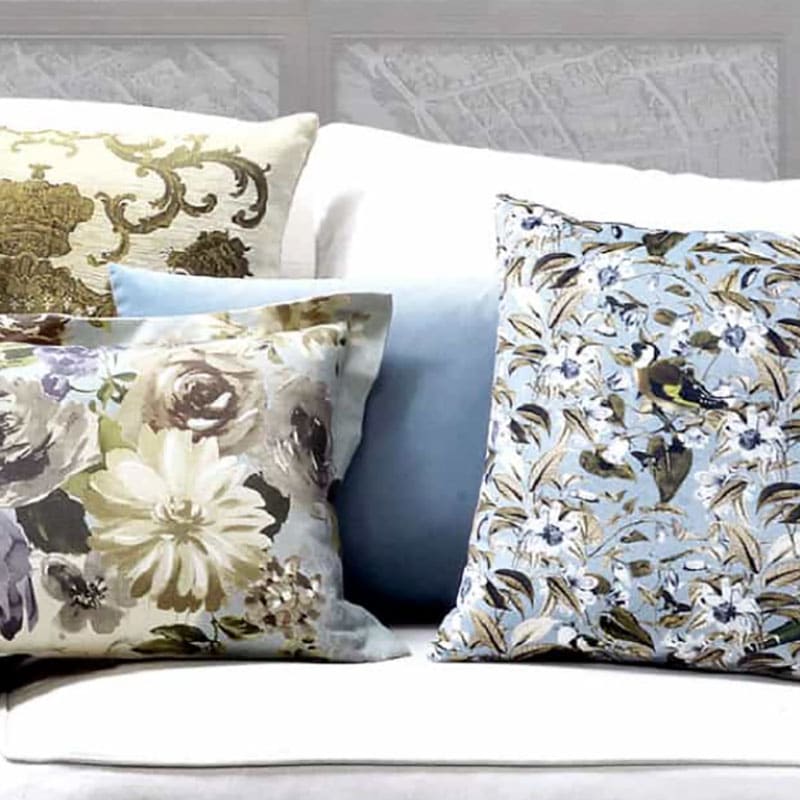 sq-cushions-on-couch